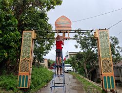 Gapura PHBI Isra Miraj Nabi Muhammad SAW Dibangun di Kampung Asem Tengah