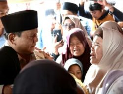 Tinjau Posko Pengungsian di Takengon, Prabowo Pastikan Warga Tidak Sendiri