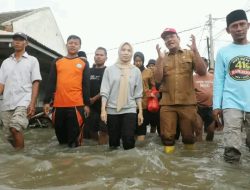 Bupati Serang Ratu Zakiyah Tinjau Lokasi Banjir di Perumahan BCP 2 Ciruas