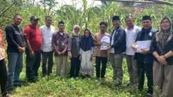 Respons Cepat Gubernur Banten Serahkan Bantuan RTLH kepada Orang Tua MR Saputra