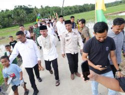 Program Bang Andra Bangun Jalan untuk 200 Hektare Sawah, Beban Petani Karyajaya Berkurang
