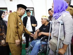 Safari Ramadan di Cinangka, Gubernur Andra Soni Perkuat Silaturahmi dengan Masyarakat