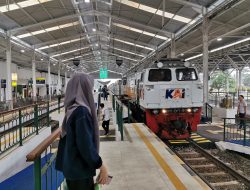 H-6 Lebaran, Penjualan Tiket Kereta Api Masa Angkutan Lebaran di Daop 5 Capai 214.624 Tiket