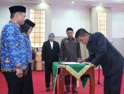 Lantik 132 Pejabat Pemprov Banten, Gubernur Andra Soni Tekankan Responsivitas Dinamika di Masyarakat