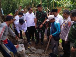 Dandim 0602/Serang Letakkan Batu Pertama Pembangunan Jembatan Garuda Perintis