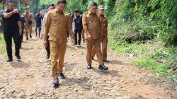 Warga Ciandur Senang Dengar Jalan Desa Mereka Akan Dibangun Lewat Program Bang Andra