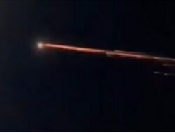 Benda Bercahaya Melintas di Langit Lampung, Diduga Sampah Antariksa