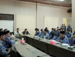 Gaji Belum Dibayar Full, Guru PPPK Paruh Waktu Gerudug DPRD Kota Serang