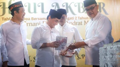Wagub Dimyati Apresiasi Wakaf 100 Ribu Al-Qur’an oleh Johan Arifin Muba untuk Warga Banten