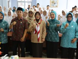 Program PKK Mengajar, Tinawati Andra Soni : “Upaya Wujudkan Banten Asri”