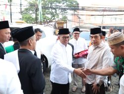 Gubernur Andra Soni Salat Idul Adha Bersama Masyarakat Kreo Kota Tangerang