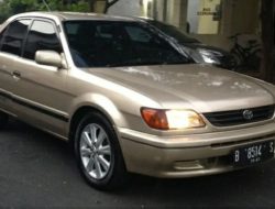 Mobil Lawas Sedan Toyota “Primadona” Dibandrol Rp 30 Juta 