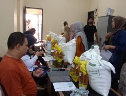 Kades Benda, H. Sanuki Pastikan 1.318 Paket Sembako Tepat Sasaran