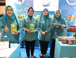 Tinawati Andra Soni Hadiri Pembukaan Puncak HKG PKK dan HUT Dekranas di Makassar
