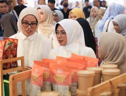 Tinawati Andra Soni Buka Pekan Dekranasda Kota Tangsel 2026