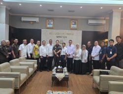 Perkuat Sinergi Lembaga, Jajaran Pengurus IKA UNPAD Banten Audensi dengan Kajati Banten
