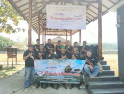 Rayakan Milad Ke-4, Revolusinews.com Gelar Raker di Pantai Sawarna Lebak
