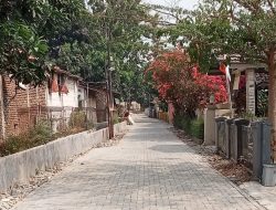 Warga Kapling Brimob Lontar Baru Apresiasi Program Paving Blok Aspirasi H. Teguh Istaal